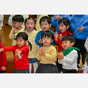 ハッピー教室お遊戯会